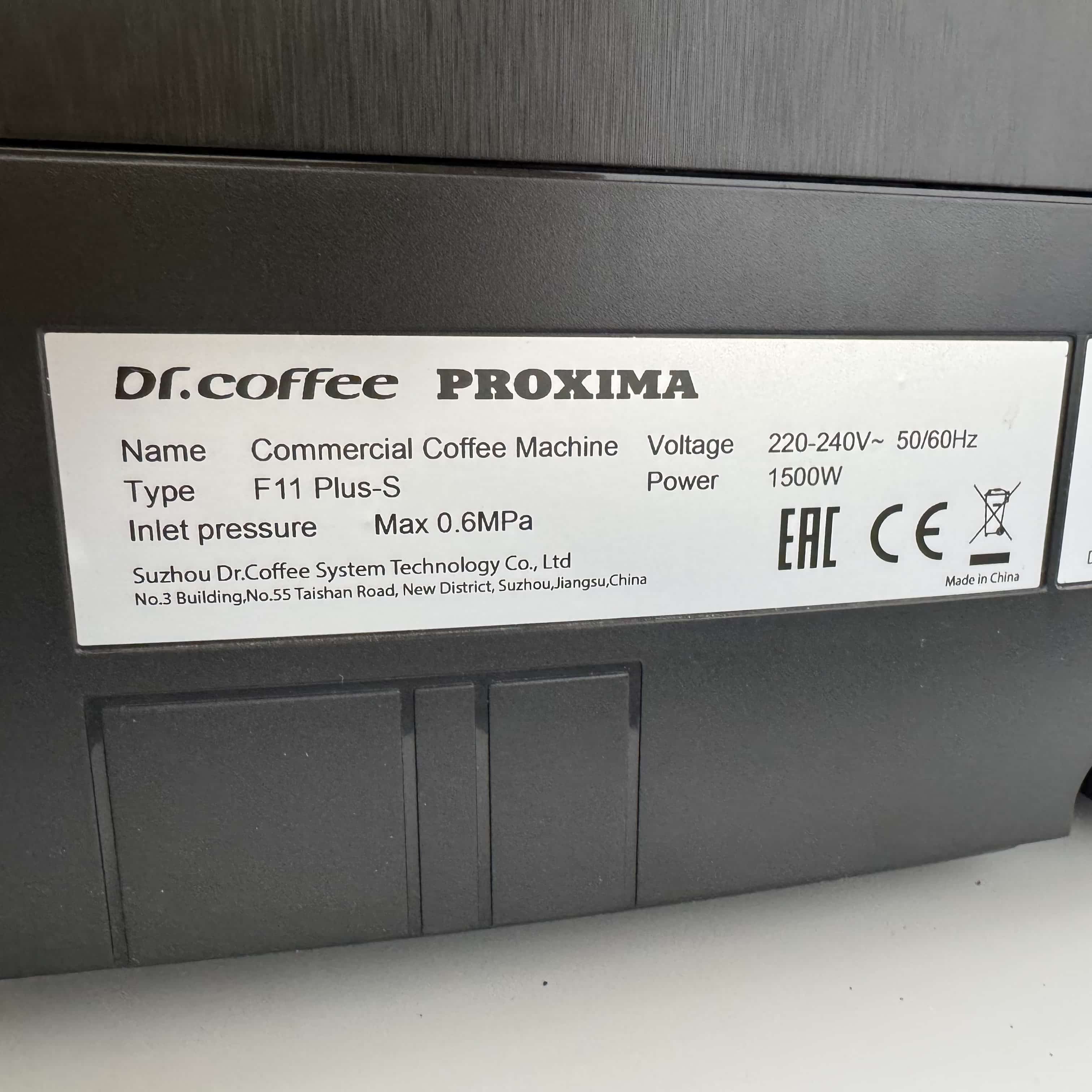 Ремонт и ТО кофемашины Dr.Coffee Proxima F11 Plus: обслуживание заварочного узла и замена уплотнителей | Профессиональный сервис - 1