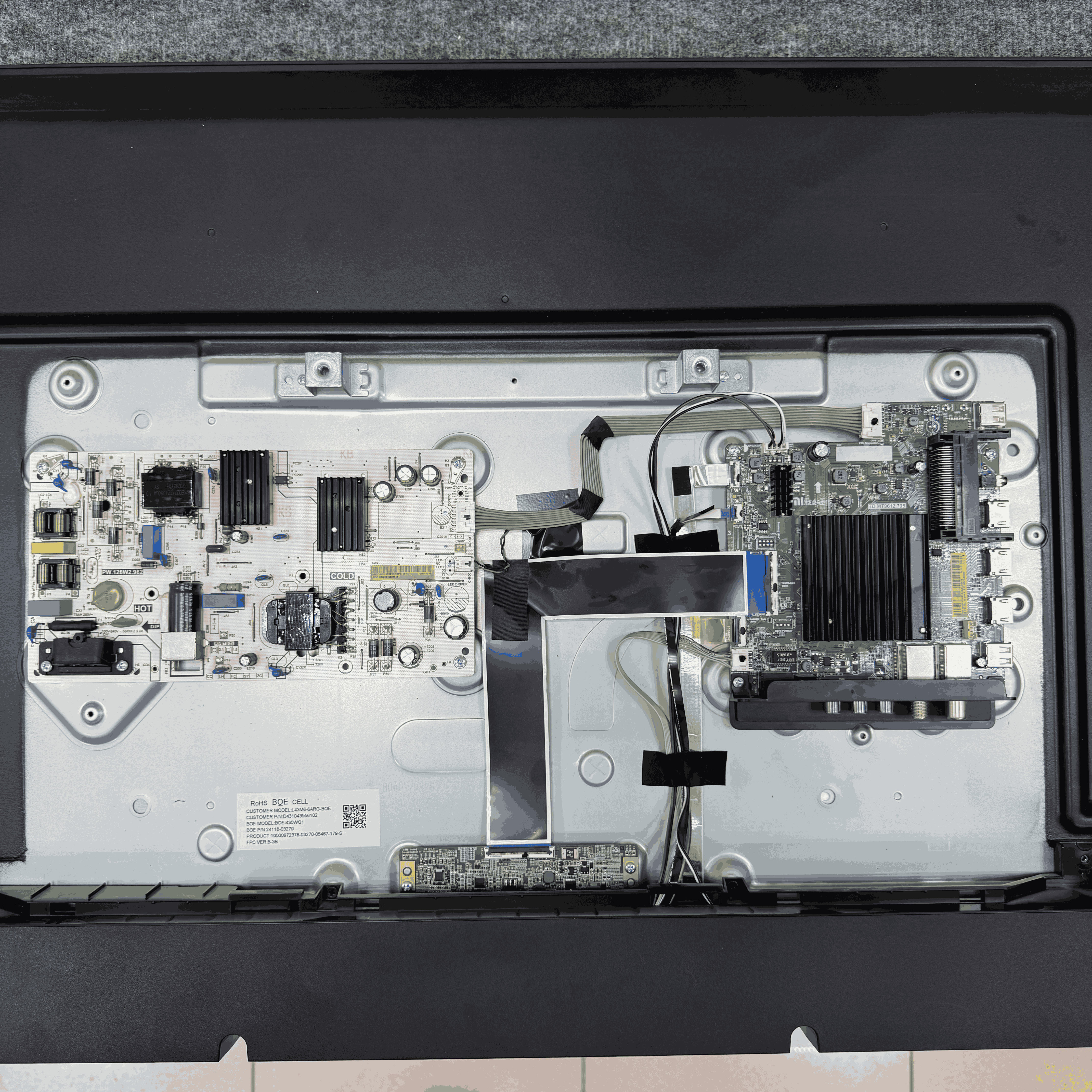 Ремонт телевизора Xiaomi L43M6-6ARG: устранение неисправности «не включается» и замена EMMC - 2
